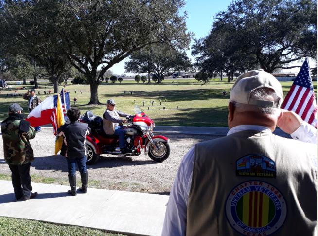 wreathsceremony2019p10