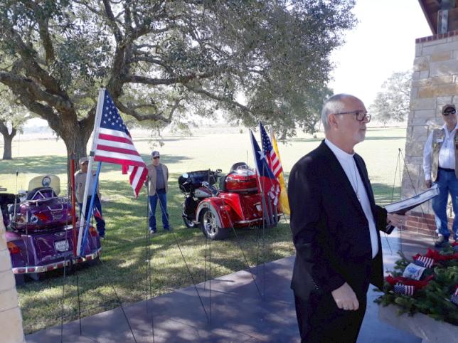 wreathsceremony2019p14